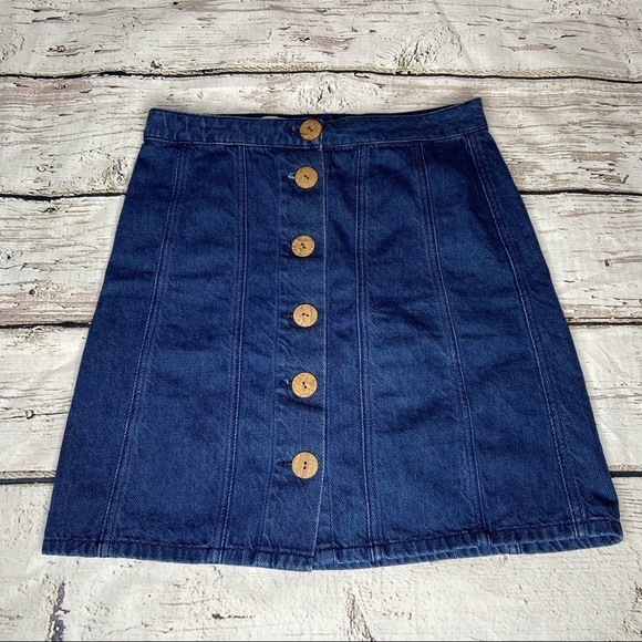 Pilcro and the Letterpress Dresses & Skirts - Anthro Pilcro and the Letterpress Denim Button Front Miniskirt Size 4